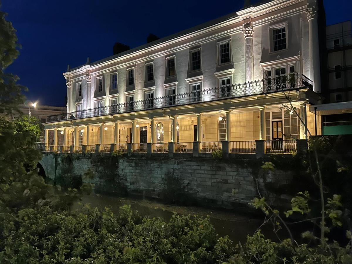 Victoria Colonnade Aparthotel Leamington Spa Ngoại thất bức ảnh