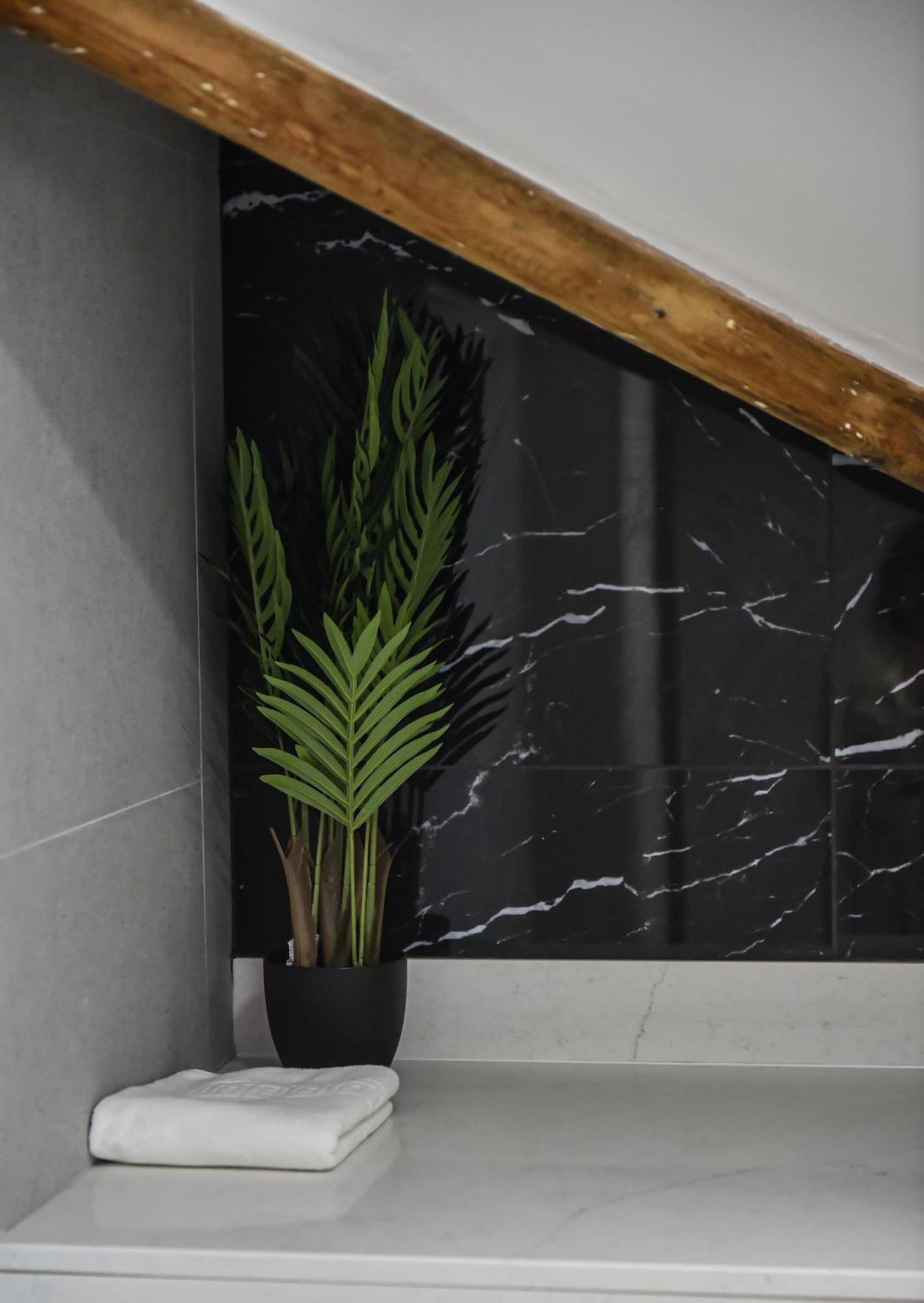 Victoria Colonnade Aparthotel Leamington Spa Ngoại thất bức ảnh